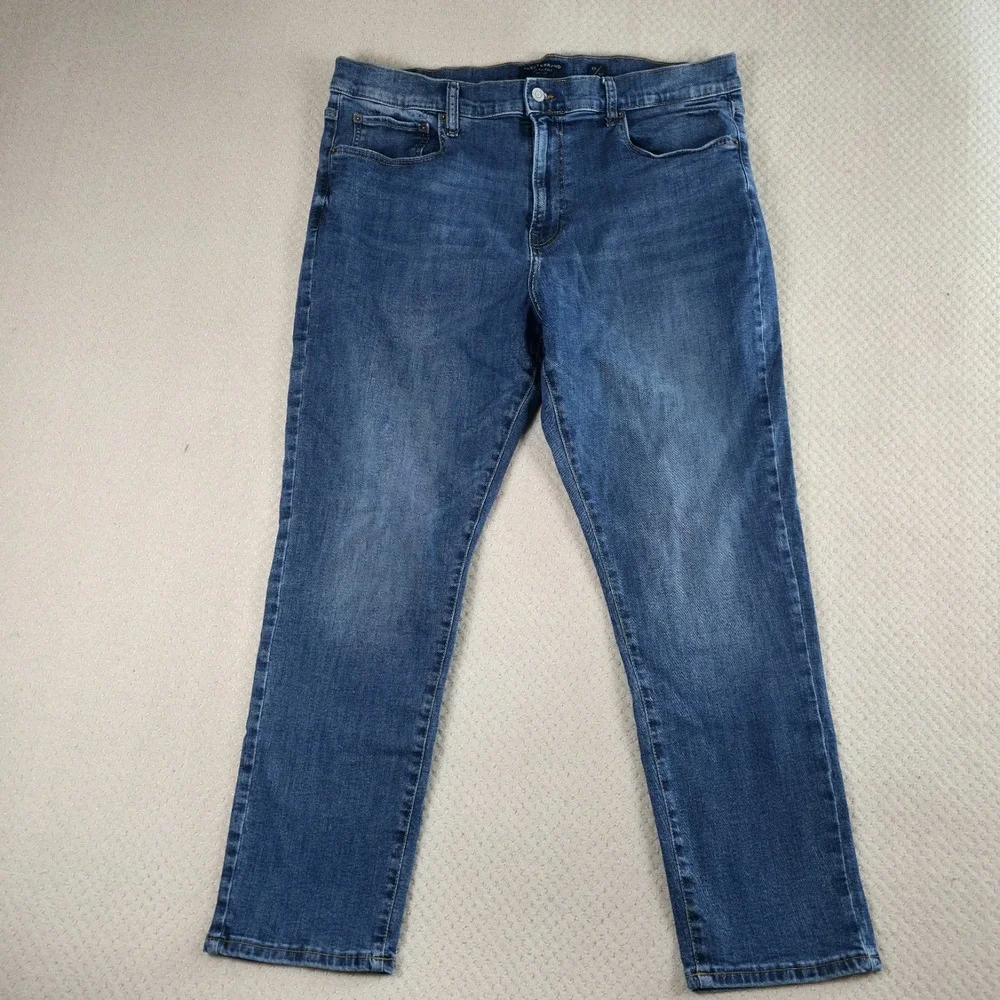 Lucky Brand Jeans Men 412 Athletic Slim Fit Size 38 Waist Medium Wash Blue Denim